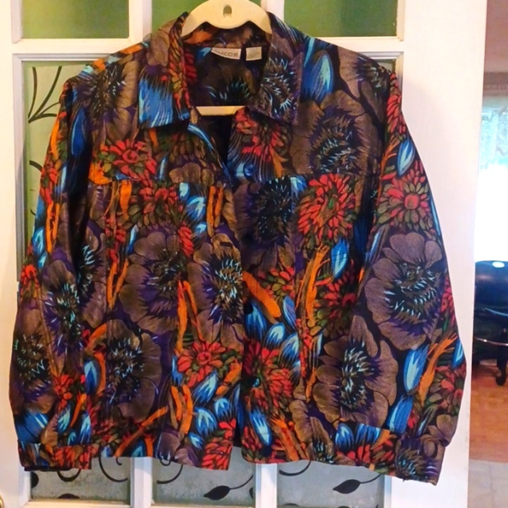 Chico's jacket size 2, 3/4 sleeves